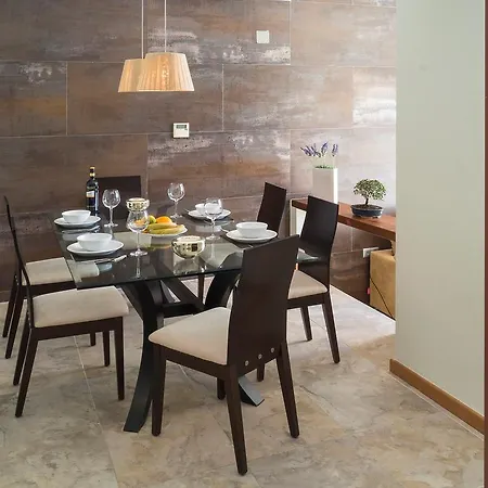 Holiday Riviera Beach בית נופש אסטפונה